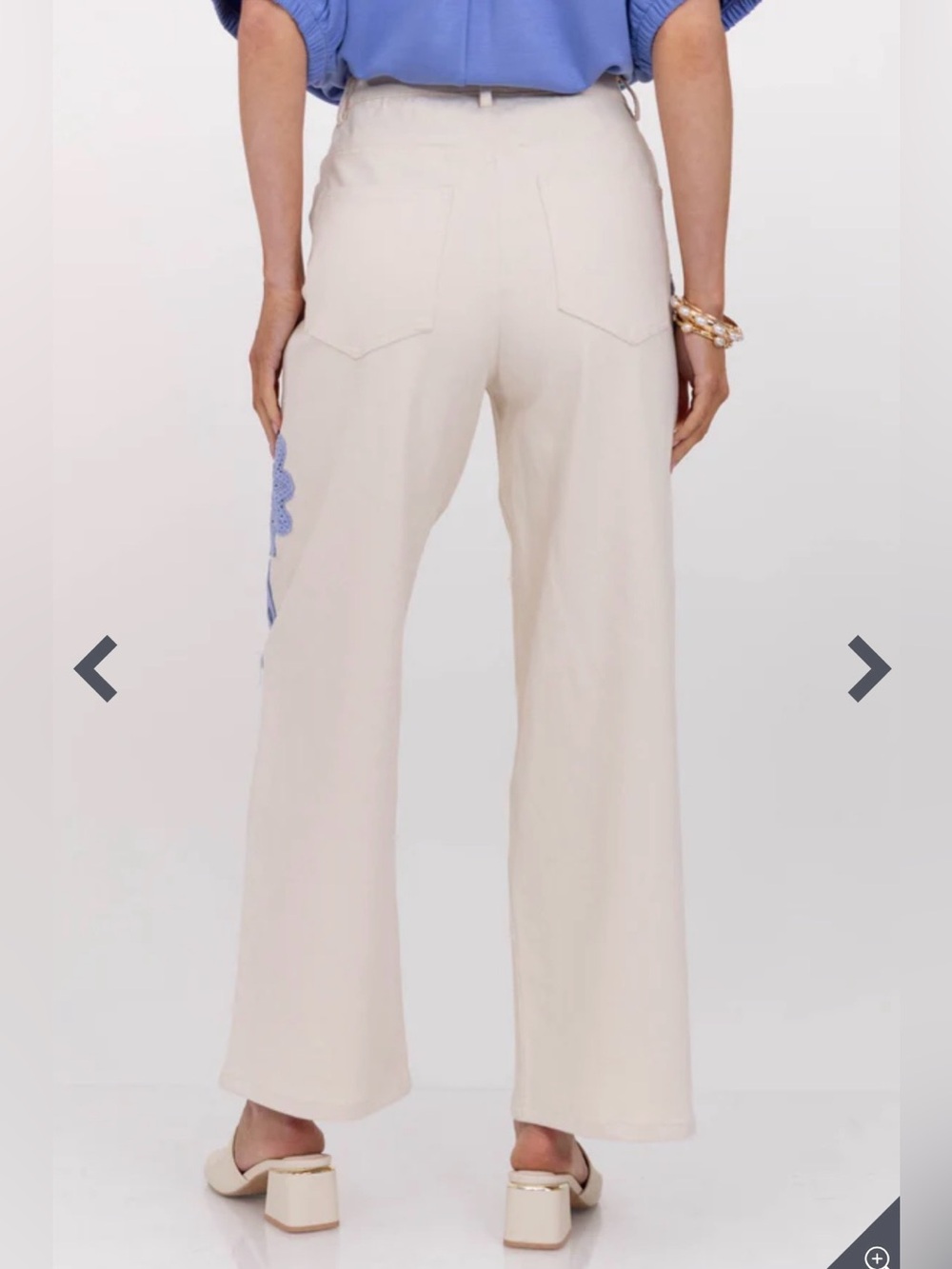High Waisted Cream Wide Leg Jeans with Blue Crochet Appliqué size S small - Picture 3 of 4